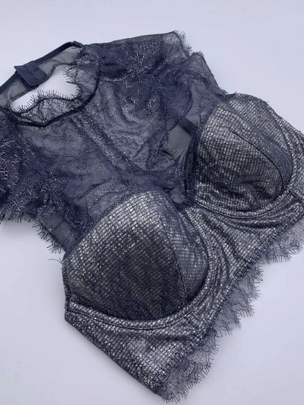 Victoria's Secret Bra top Sz 32DD Dream Angels High Neck lace Chantilly sexy